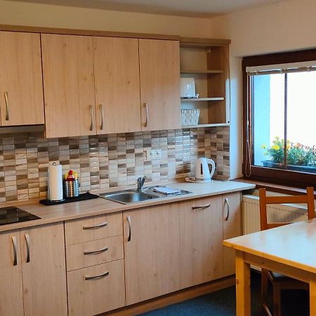 Apartmany Na Namesti Bozi Dar Luaran gambar